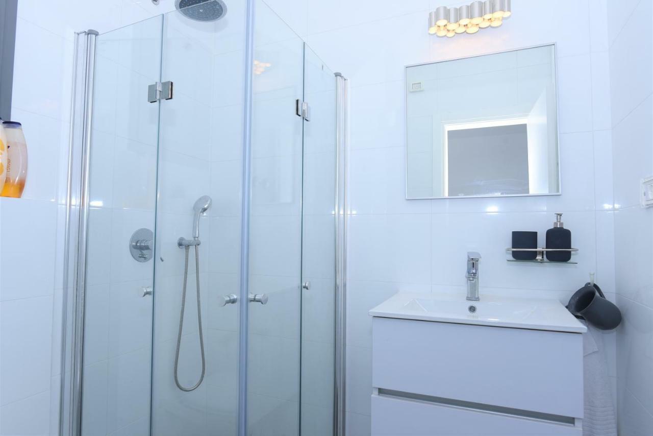 Aristone Luxury Apartment Tiberias Kültér fotó